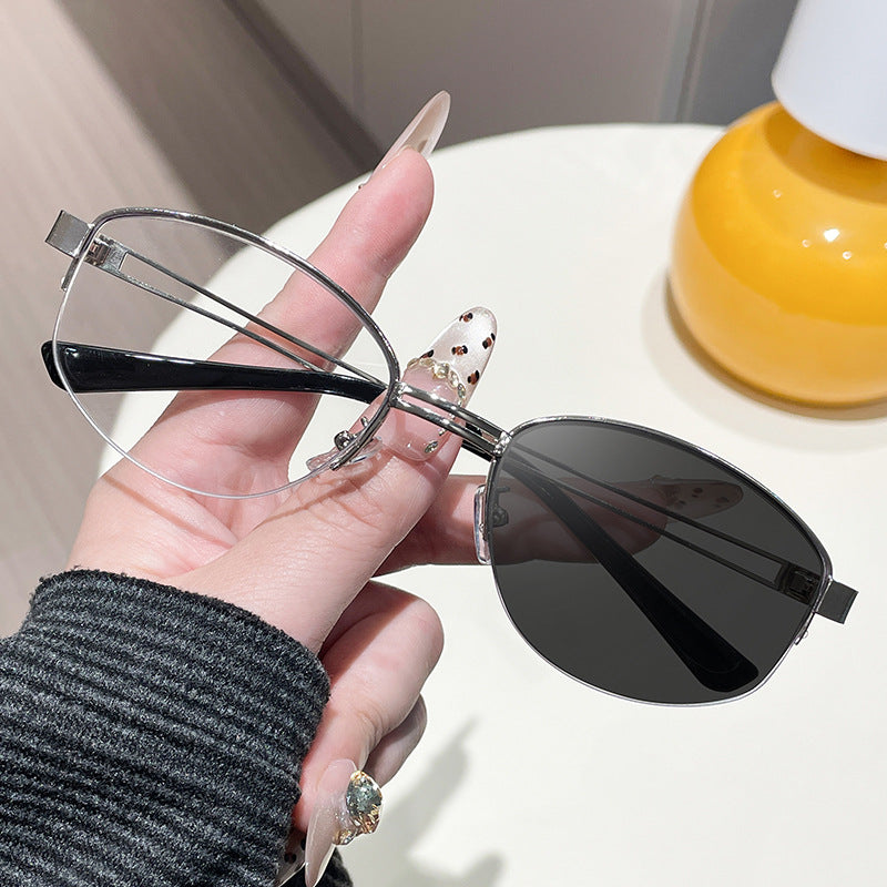 Damen modische Brille mit modernem Metallrahmen Brehn