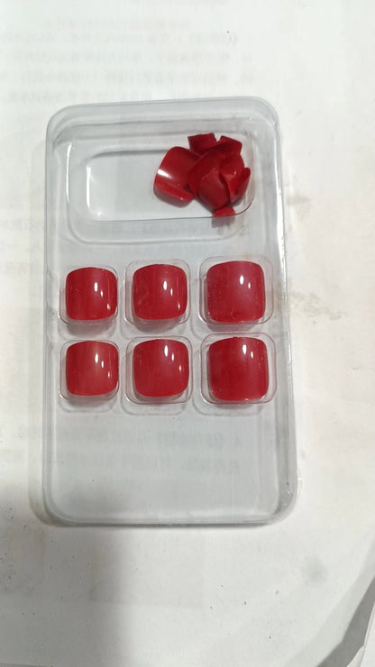 Premium Glatte Quadrat Press-On Nagelset Brehn