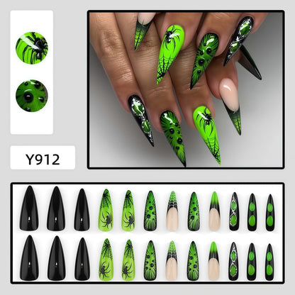 Spooky Nagelkunst-Set mit Spinnen-Design Brehn