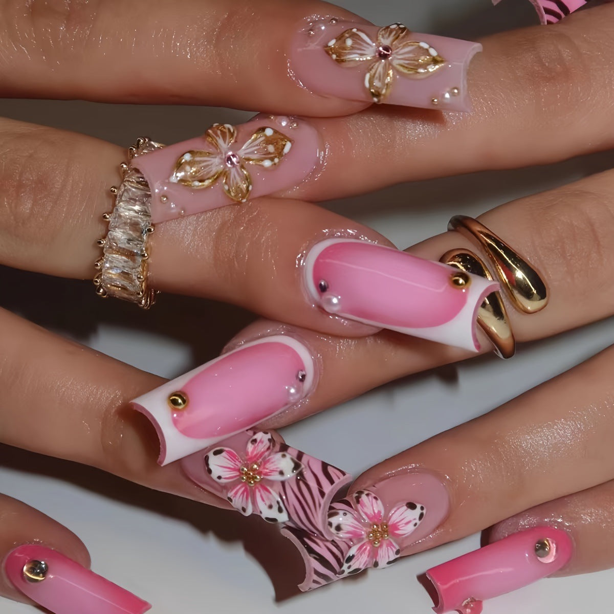 Künstlerische Blumen Acryl Nail Art Brehn