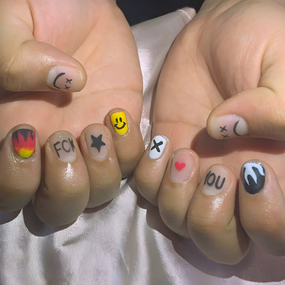 Künstlerische Nagelkunst Brehn