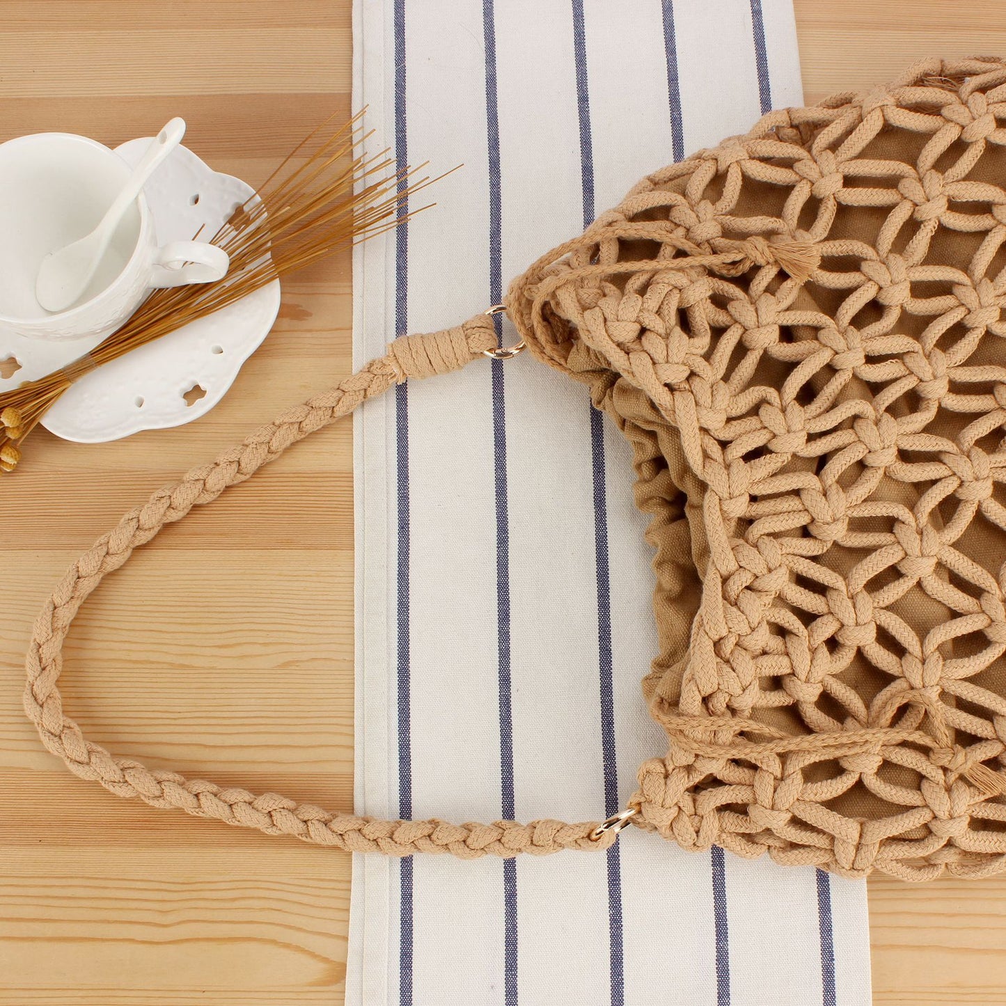 Handtasche mit Kunstvollem Makramee-Design Brehn