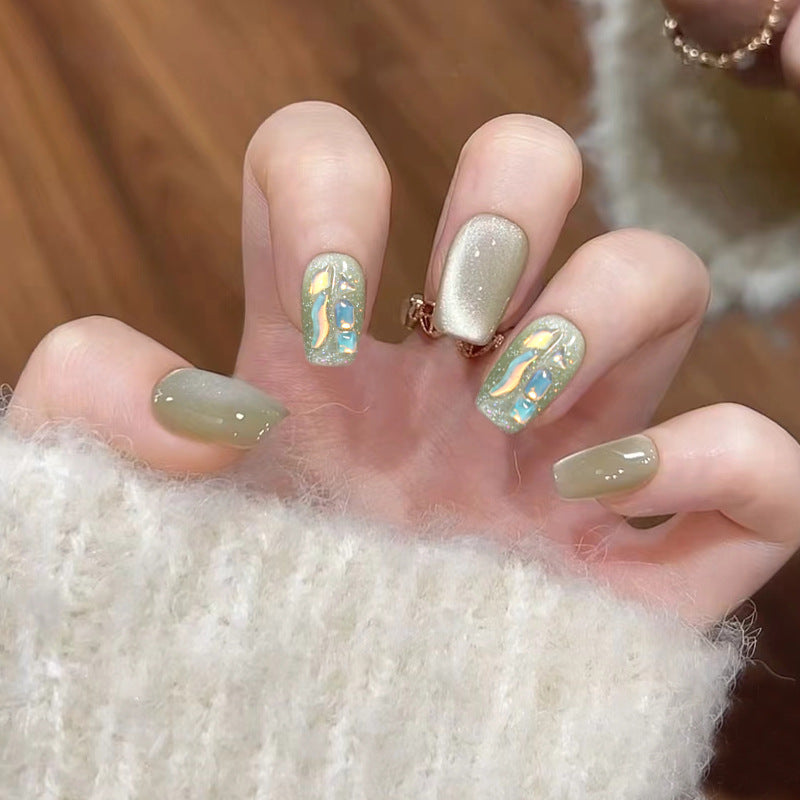 Dekorativer Press-On-Nagelspitzen-Satz mit geometrischen Designs Brehn