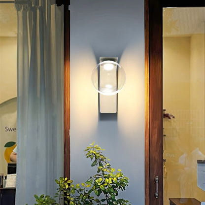 Moderne Wandmontierte LED-Leuchte