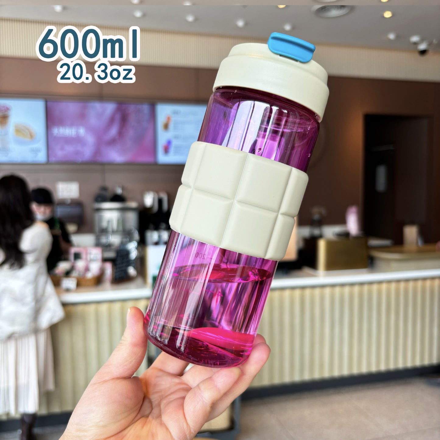 Damen transparente Trinkflasche mit rutschfester Silikonummantelung Brehn