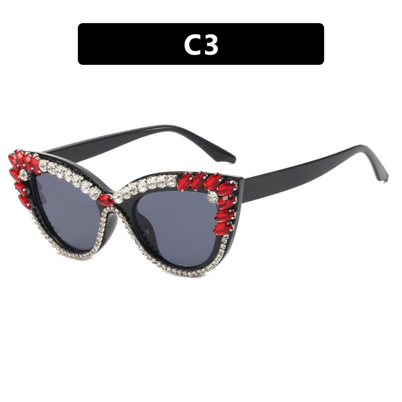 Damen extravagante Cat-Eye Sonnenbrille mit funkelndem Strassbesatz Brehn