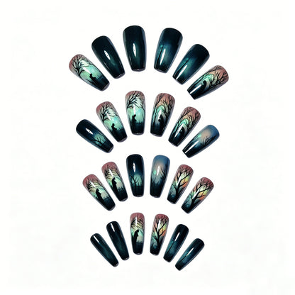 Künstlerische Nachtszene Nagelkunst Brehn