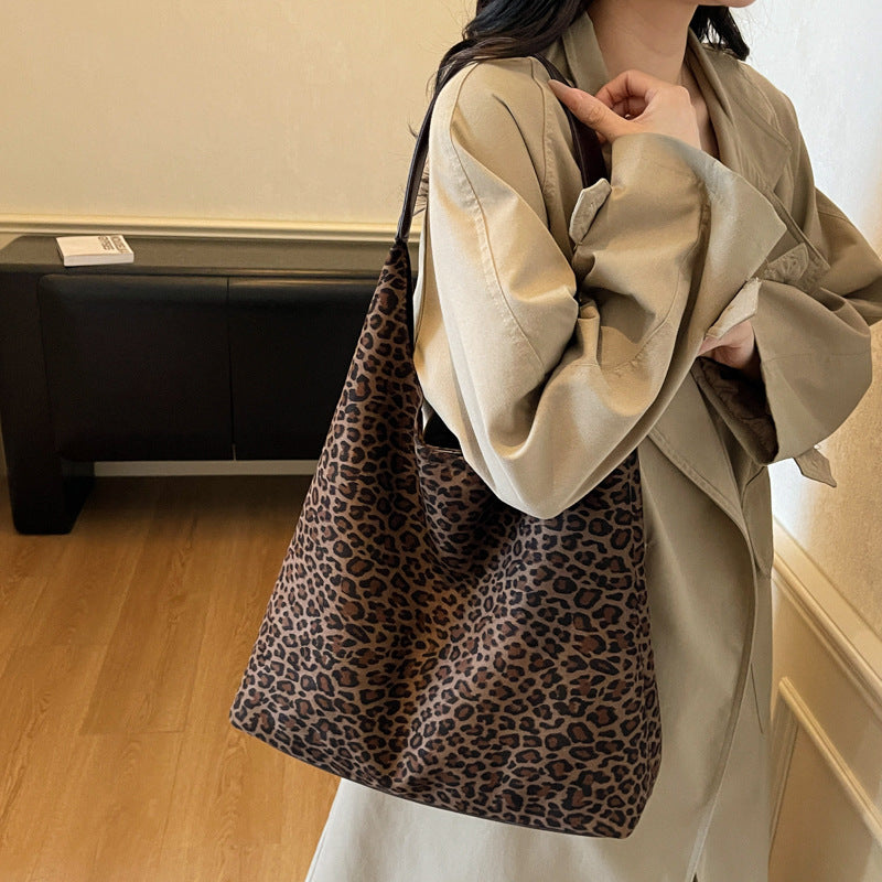 Wildleder Leopardprint Hobo Tasche Brehn