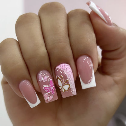 Blumenverzierte Acryl-Nagelverbesserungen Brehn