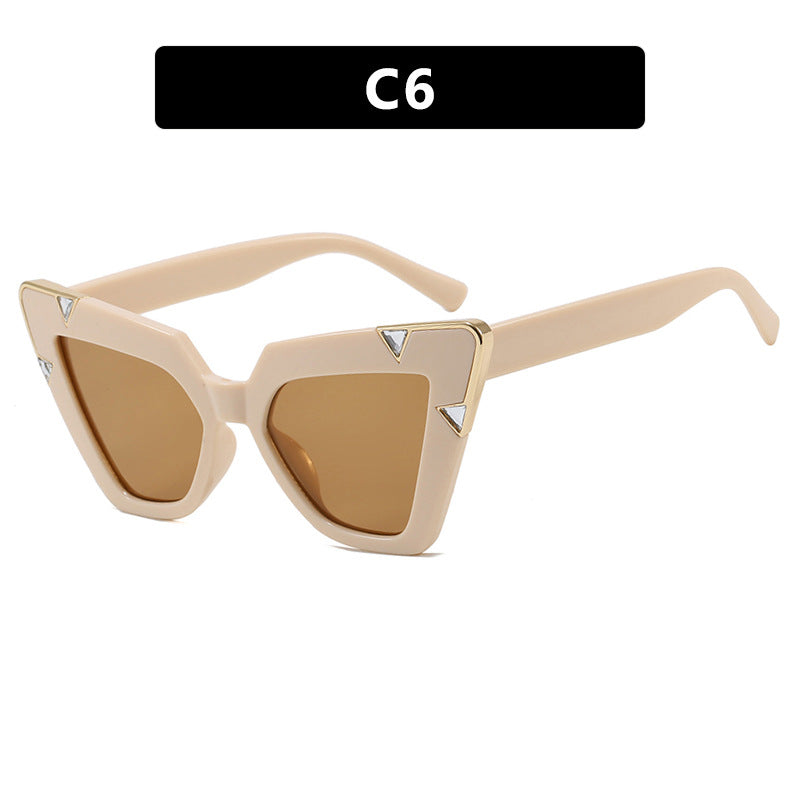 Damen Cat-Eye Sonnenbrille mit luxuriösem Motiv und schützendem UV-Filter Brehn