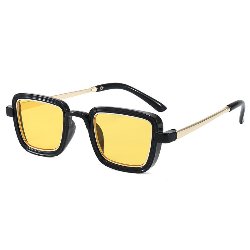 Damen quadratische Sonnenbrille mit transparentem Rahmen und goldenen Akzenten Brehn