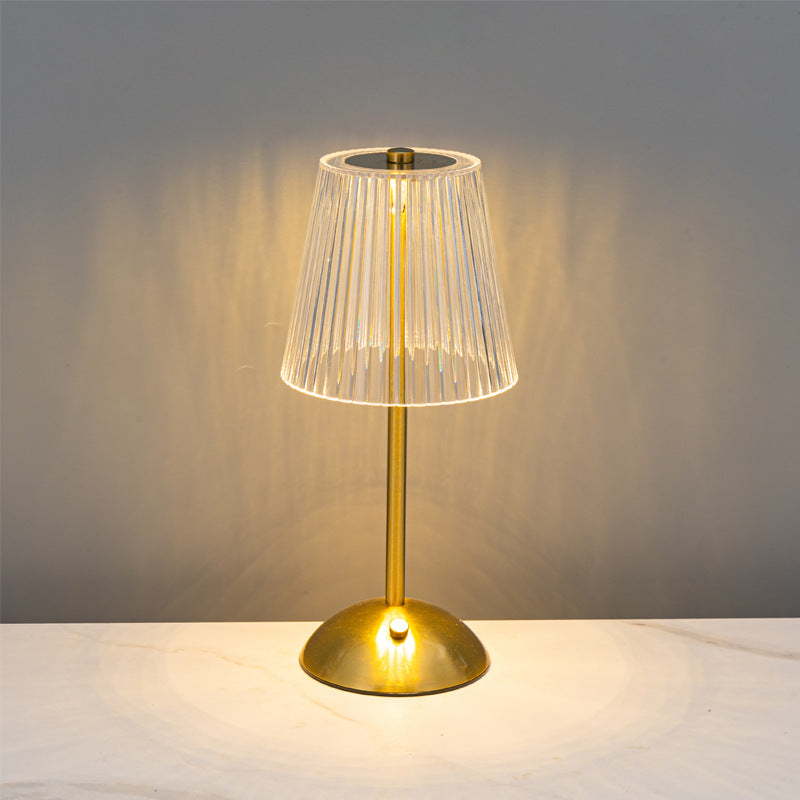 Kristallakzentierte moderne Tischlampe