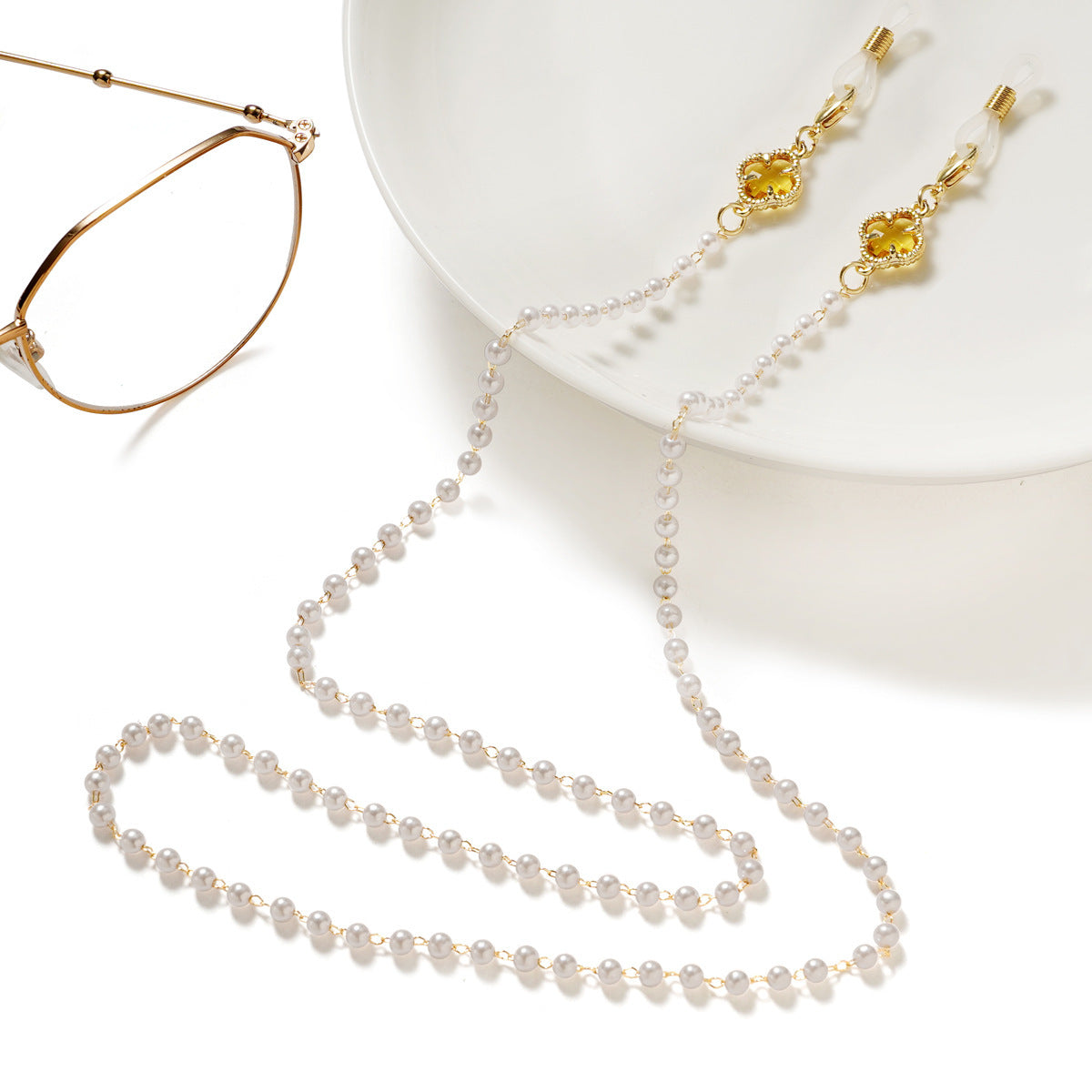 Elegante Brillenhalterkette mit Perlenakzenten Brehn