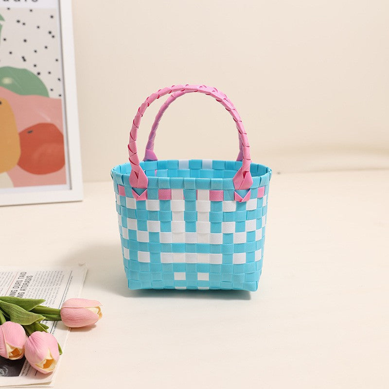 Damen Handtasche aus geflochtenem Kunststoff mit fröhlichem Muster Brehn