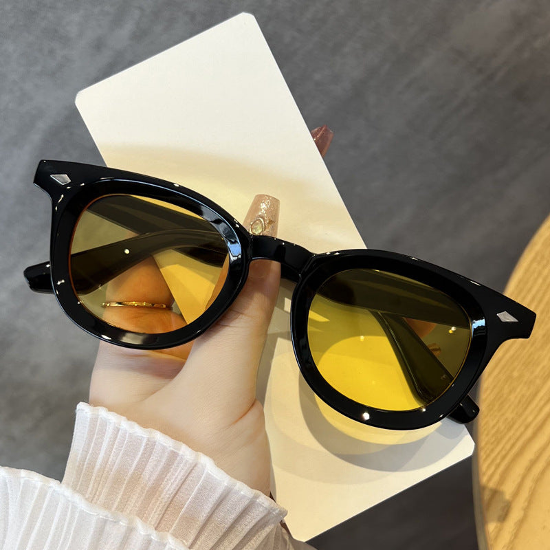 Damen modische Cat-Eye Sonnenbrille mit transparentem Rahmen Brehn