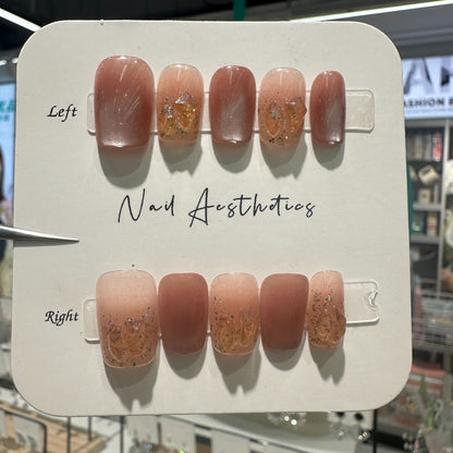 Ästhetisches Press-On Nagelset Brehn