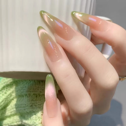 Glänzende Ombre-Nagelverlängerungen Brehn