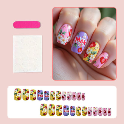 Kunstnagelset mit floralen und fruchtigen Designs Brehn