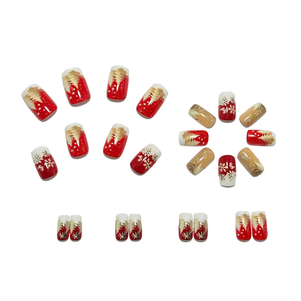 Kunstnägel mit Festlichem Winterdesign Brehn