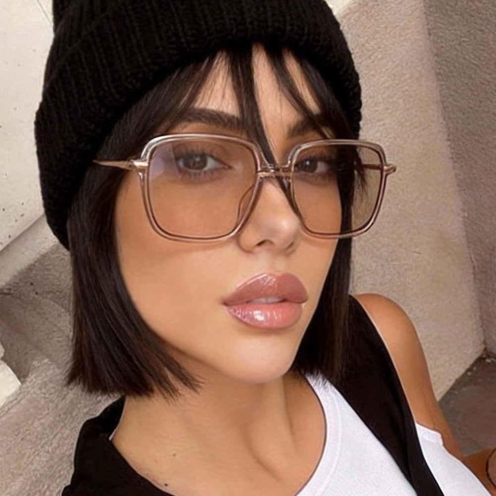 Damen quadratische Sonnenbrille mit hochwertigem Kunststoffrahmen und UV-Schutz Brehn