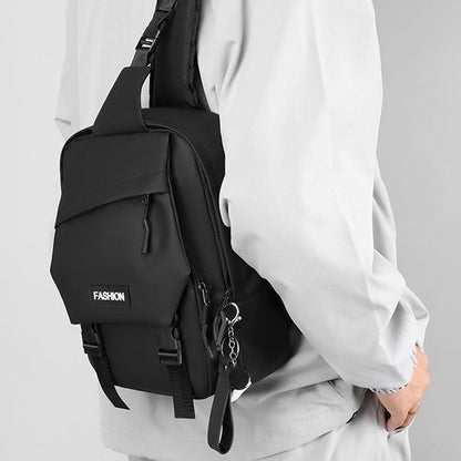 Kompakte lässige Slingtasche