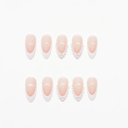 Kunstnagelset mit elegantem Design und 3D-Pearl-Verzierungen Brehn