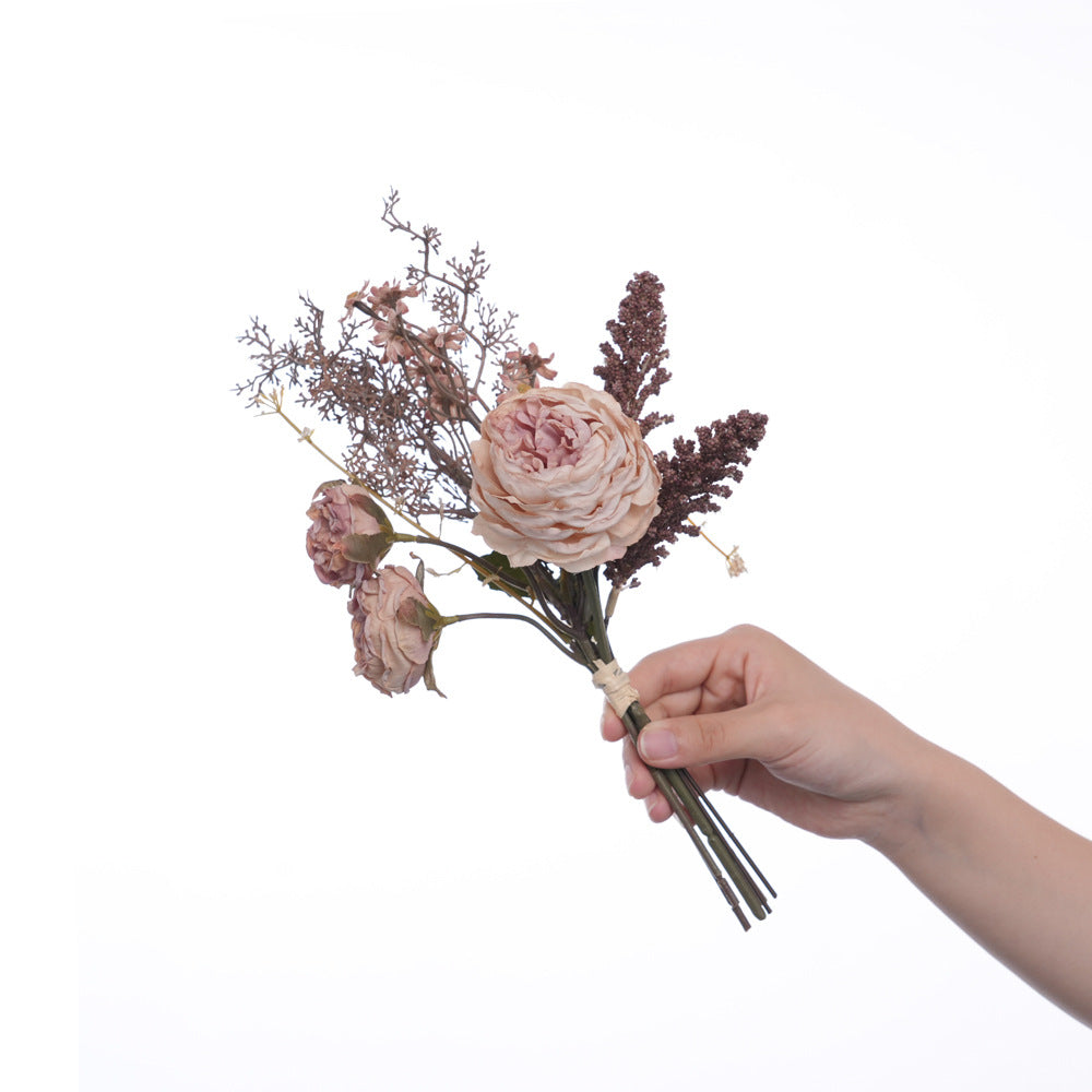 Eleganter Künstlicher Blumenstrauß
