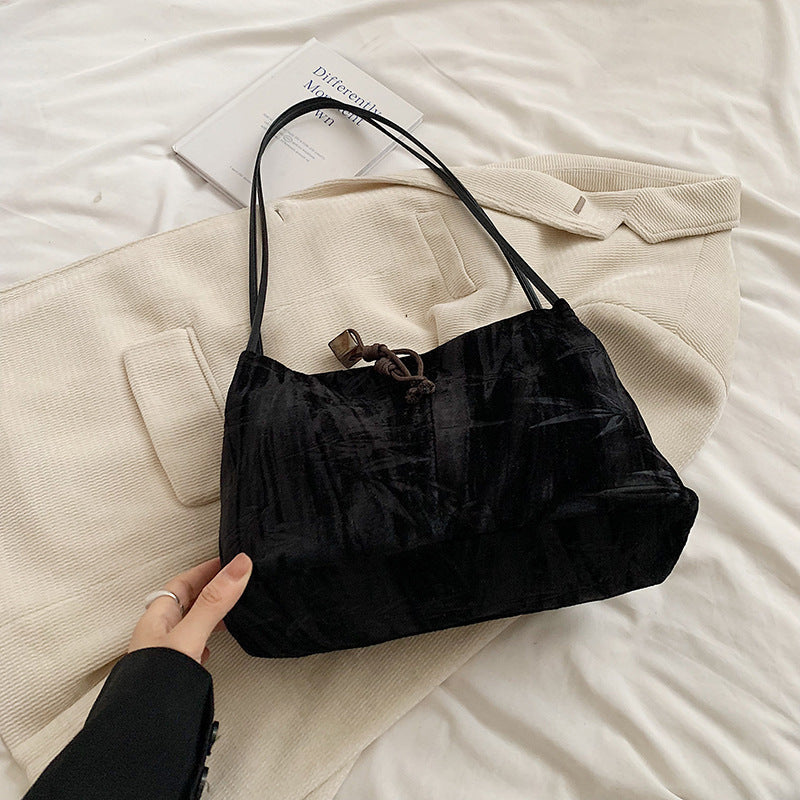 Schicke strukturierte Handtasche Brehn