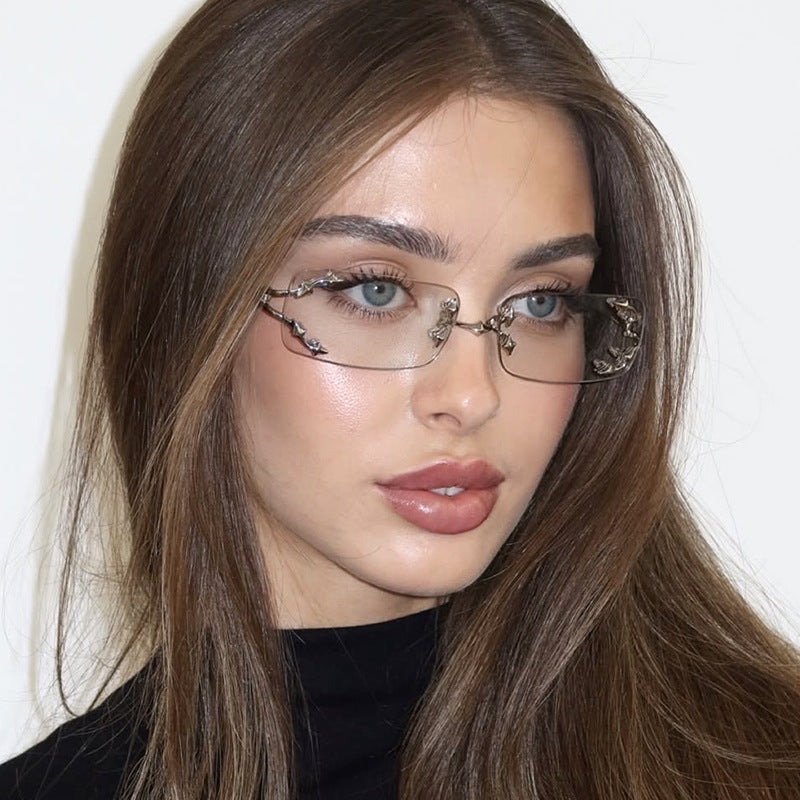 Damen modische Sonnenbrille mit filigranem Metallrahmen und transparenten Gläsern Brehn