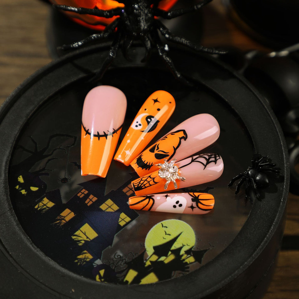 Künstliche Halloween-Nagelkunst Brehn
