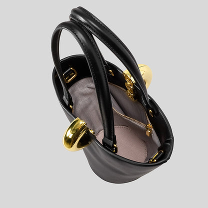 Schlanke moderne Handtasche