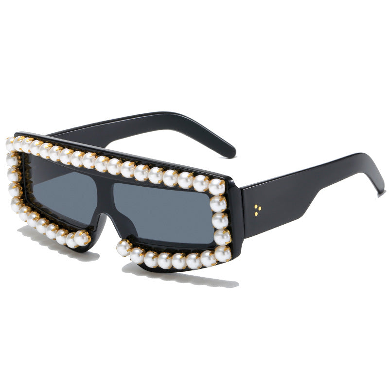 Damen modische Sonnenbrille mit Perlen-Applikationen Brehn