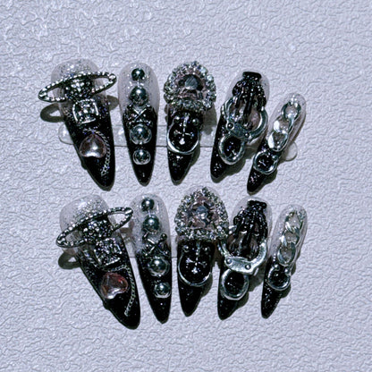 Glamouröse Nagelkunst Verlängerungen