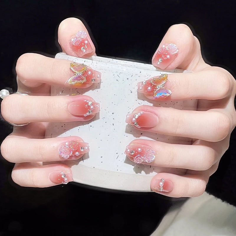 Künstliche Kunstfingernägel mit Herz-Design und Glitzerdetails Brehn