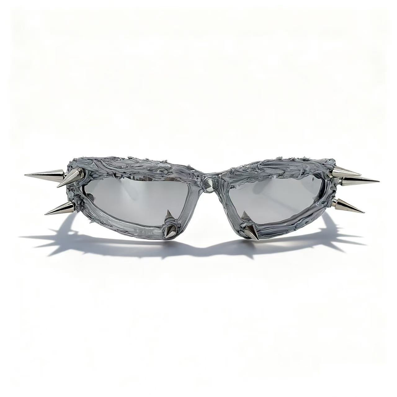 Damen extravagante Mode-Sonnenbrille mit einzigartigem Spikes-Design Brehn