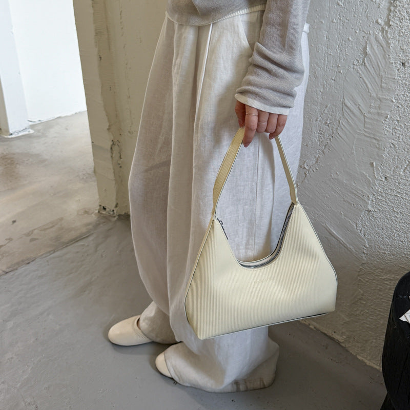 Texturierte Hobo-Schultertasche Brehn