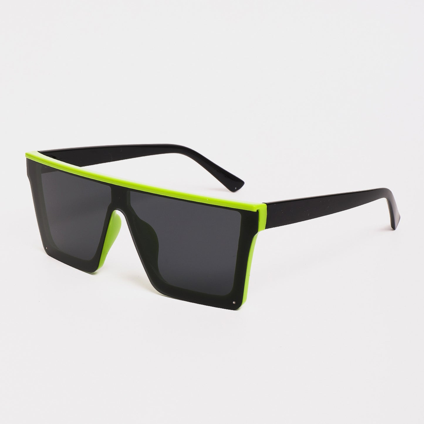Damen oversized Sonnenbrille im futuristischen Design Brehn