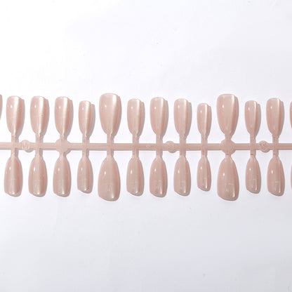 Elegantes Press-On-Nagelset mit glänzendem Finish Brehn
