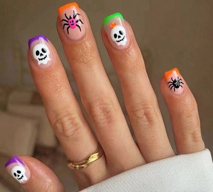 Halloween-Themen Nagelkunst Brehn