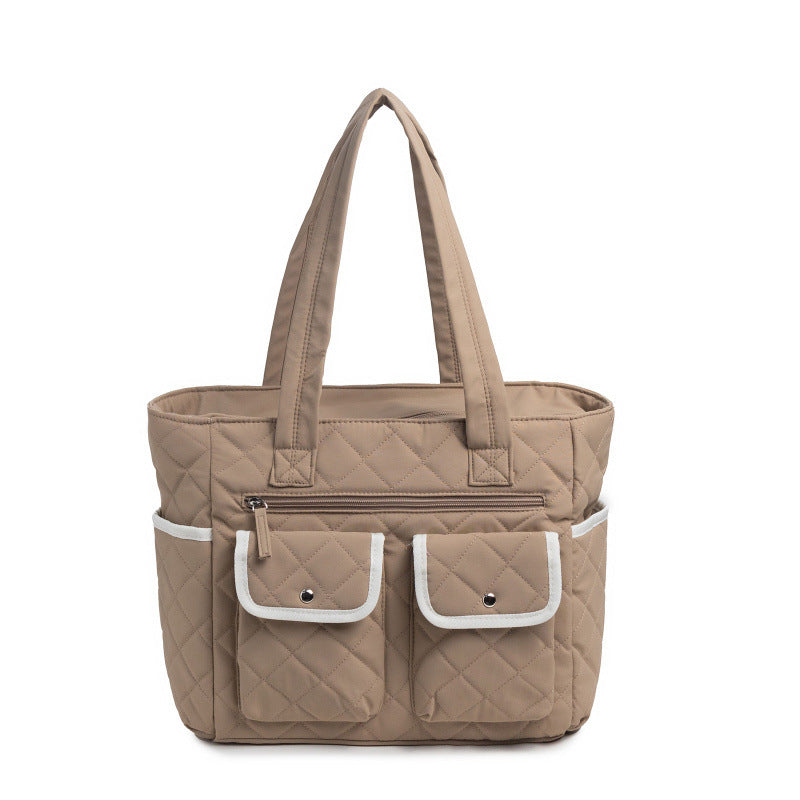 Stilvolle Handtasche mit Mehreren Außentaschen Brehn