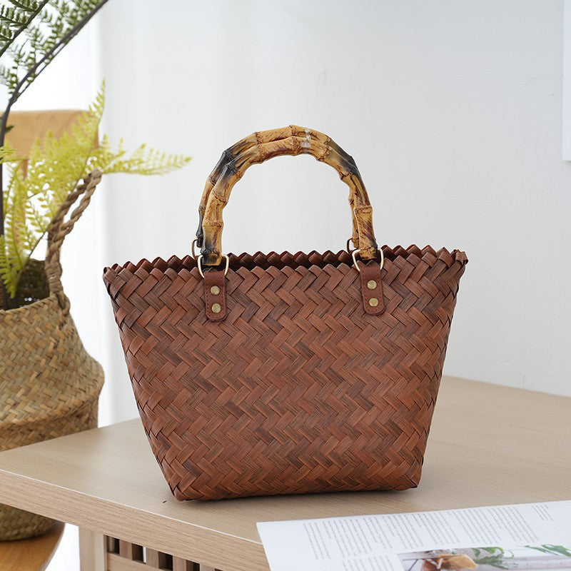 Handtasche Aus Geflochtenem Material mit Bambusgriffen Brehn
