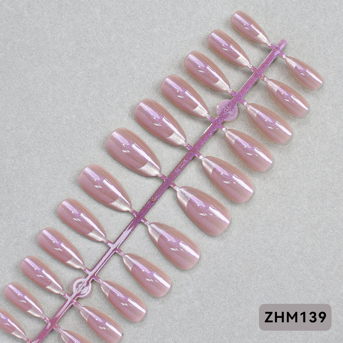 Elegante Press-On Nagelspitzen Brehn