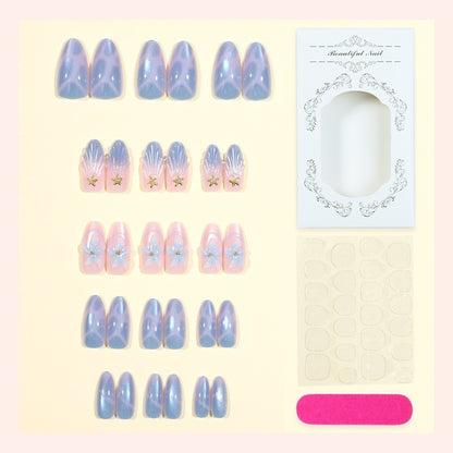 Kunstnagelset mit Glitzer- und Blumenmotiven Brehn