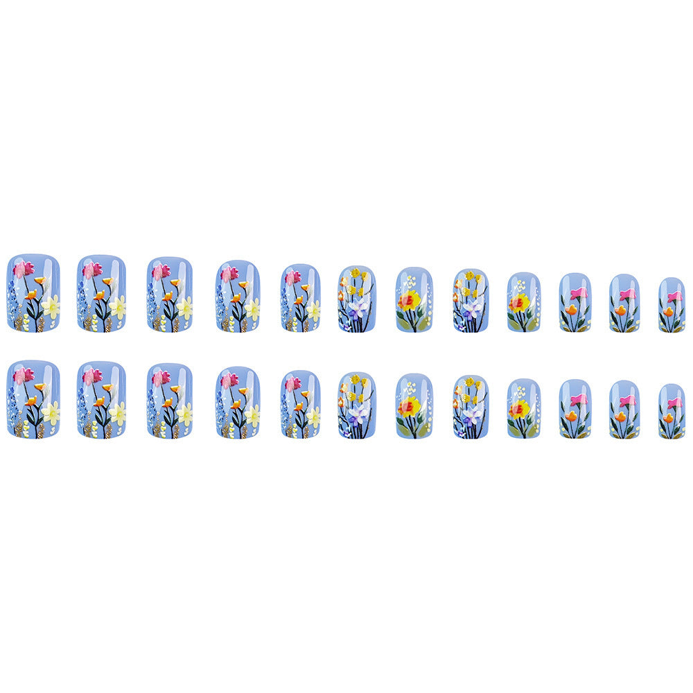 Floral-verzierte Press-On Nagelkunst Brehn
