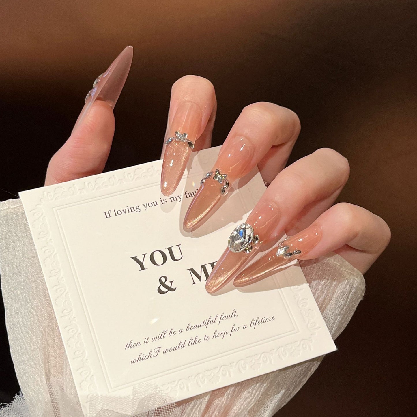 Glamorous Press-On Nail Extensions Brehn