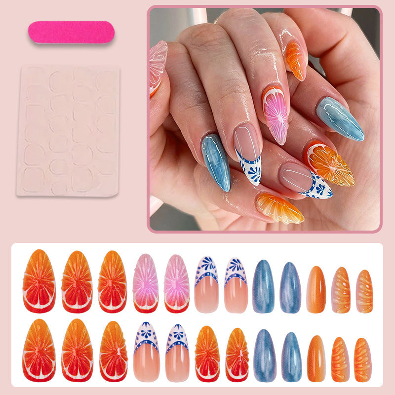 Kunstnagelset mit lebhaften Fruchtmotiven Brehn
