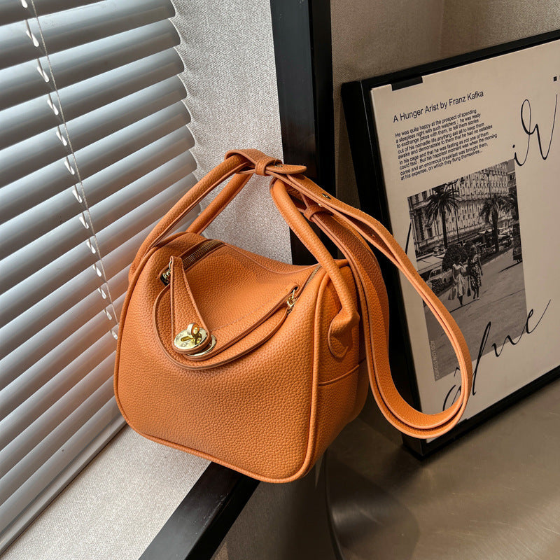 Strukturierte Lederhandtasche Brehn