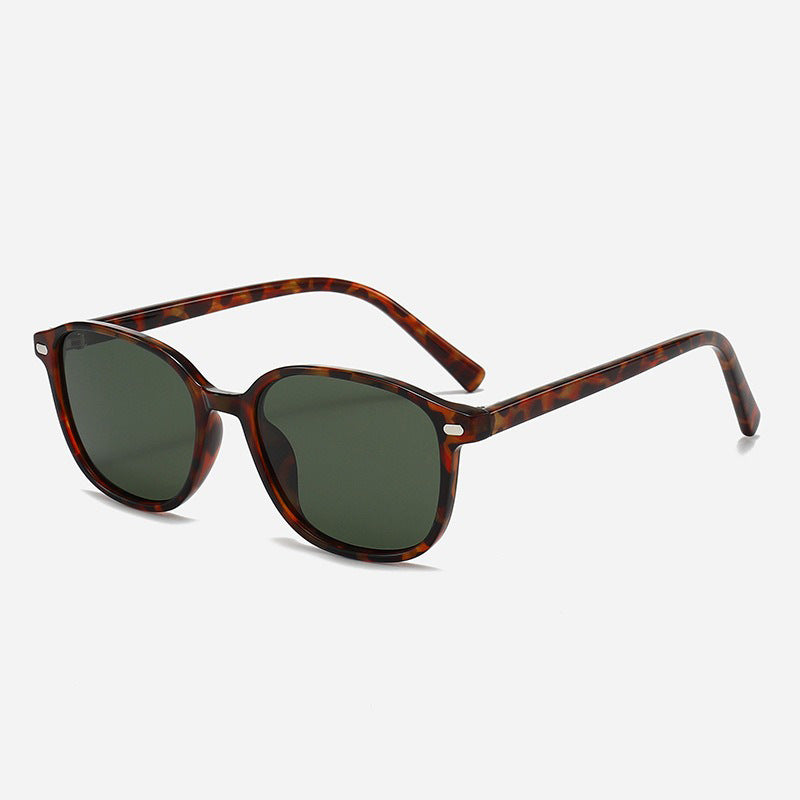 Damen modische Sonnenbrille im zeitlosen Retro-Stil Brehn
