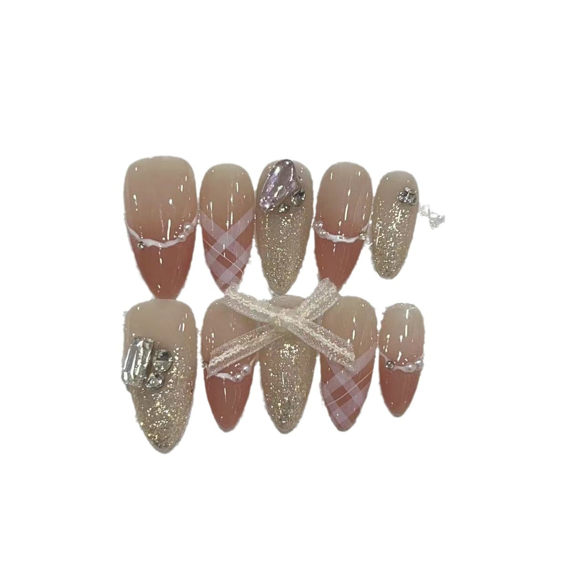Dekoratives Stiletto Press-On Nail Art Set mit Strass- und Glitzerakzenten Brehn
