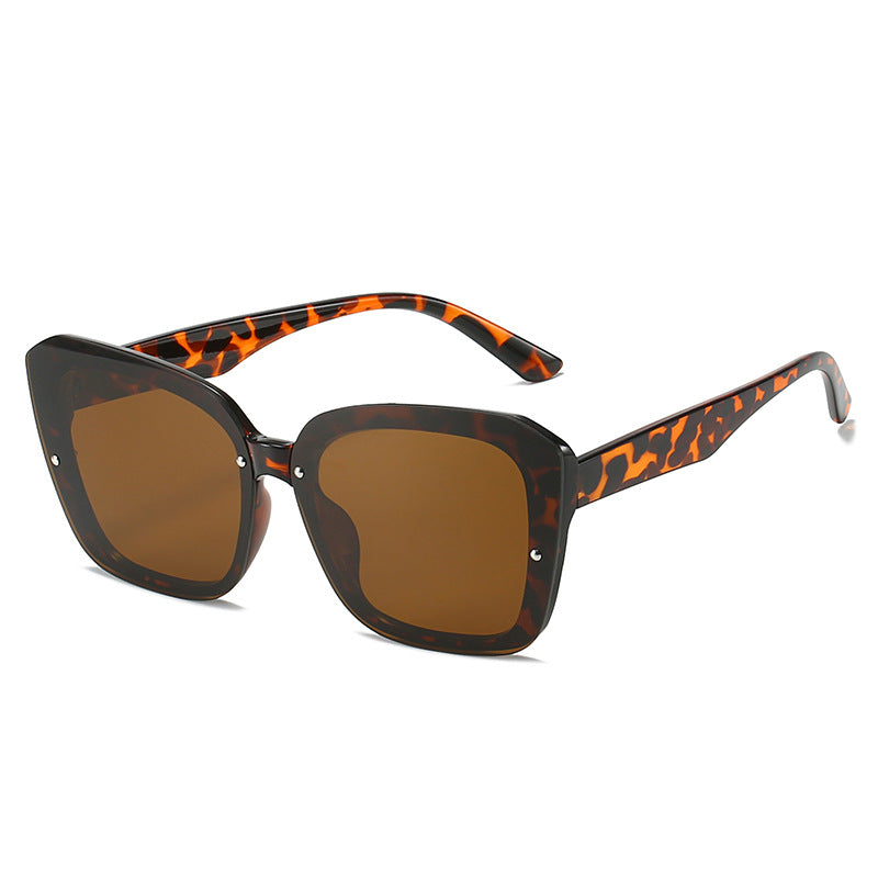 Damen oversized quadratische Sonnenbrille mit anspruchsvollem Rahmen Brehn